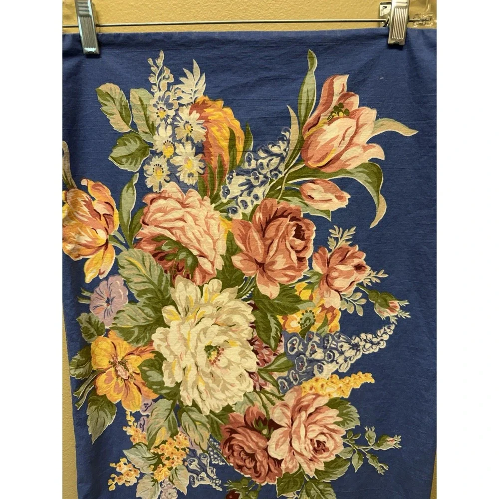 Rare RALPH LAUREN Retired Pillowcase Pair Melissa on Blue Floral Standard TWO